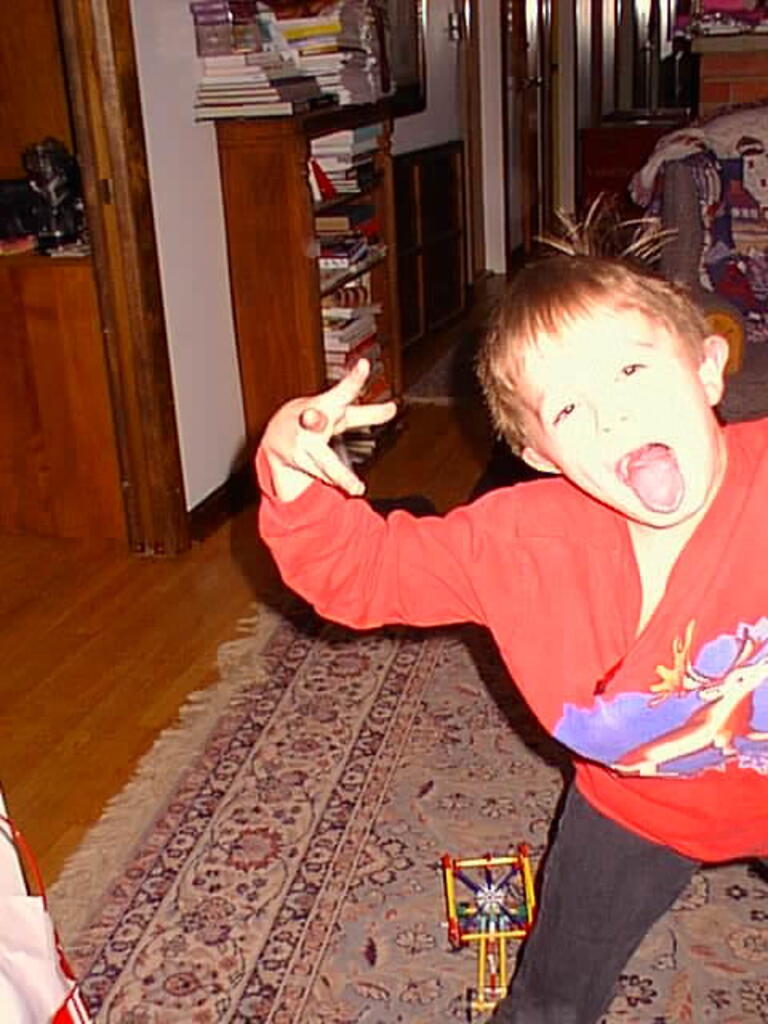 No description provided for: /1997/1225-2-christmas-day/photo09.html