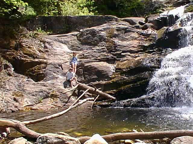 No description provided for: /1999/0523-kent-falls/_1/photo-04.html