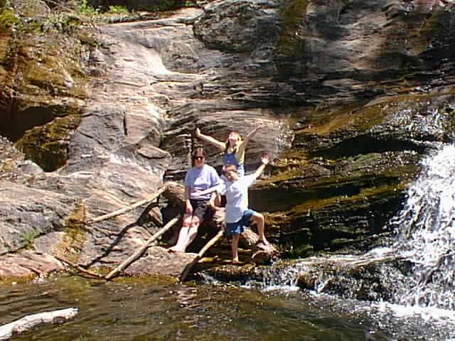 No description provided for: /1999/0523-kent-falls/_2/photo-16.html