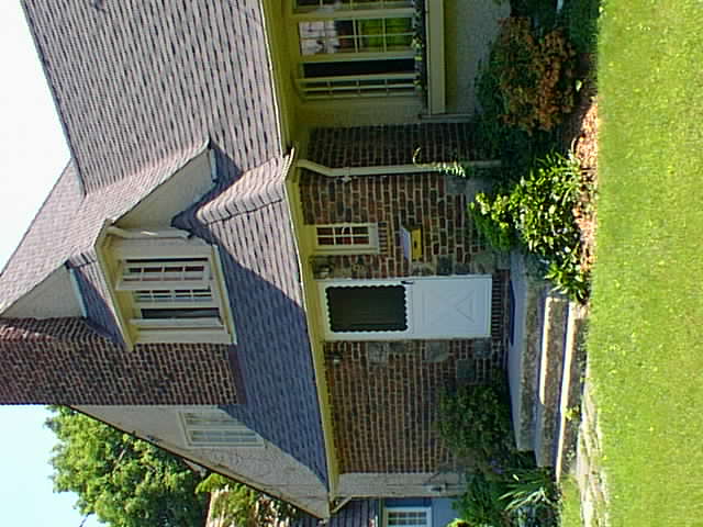 No description provided for: /1999/0606-willow-dr/willow-dr-08.html