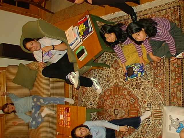 No description provided for: /2000/1111-bday/bday14-11.html