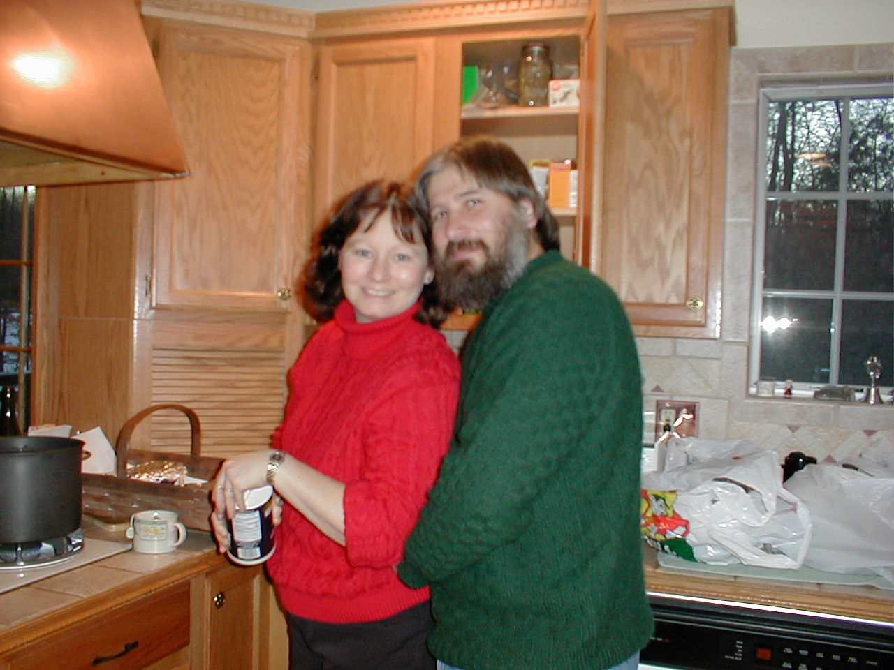 No description provided for: /2000/1227-xmas/_2/xmas2000-35.html