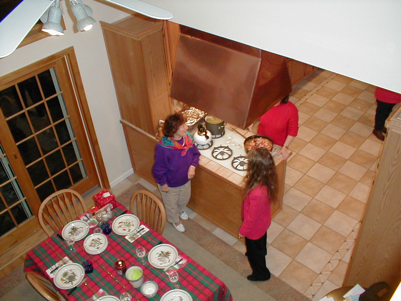 No description provided for: /2000/1227-xmas/_3/xmas2000-42.html