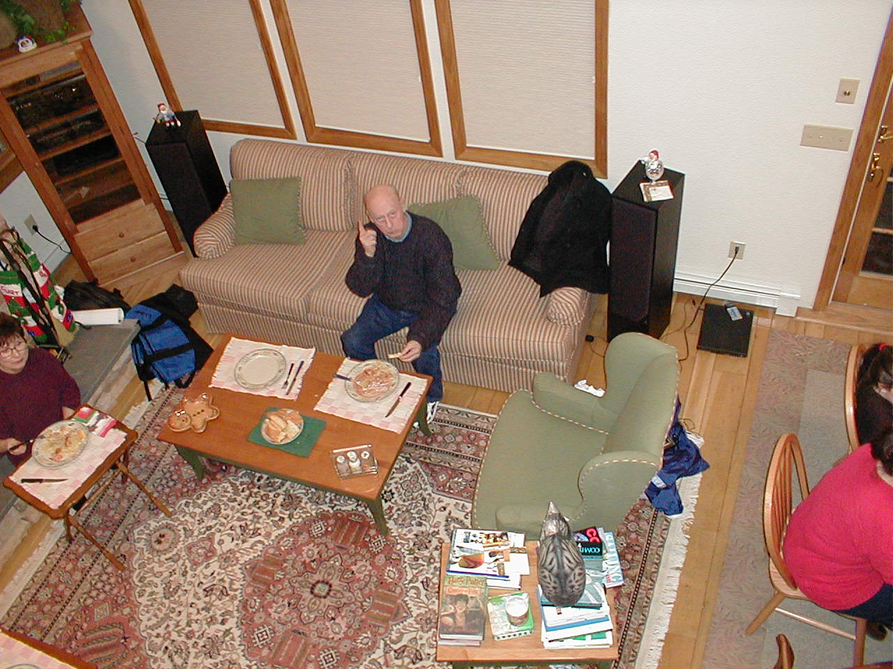 No description provided for: /2000/1227-xmas/_3/xmas2000-54.html