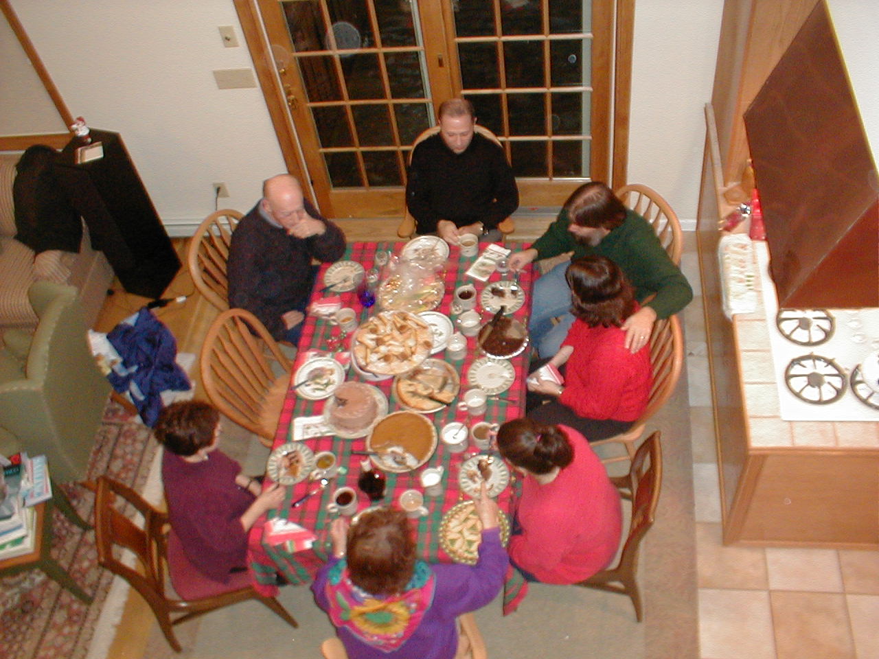 No description provided for: /2000/1227-xmas/_5/xmas2000-96.html