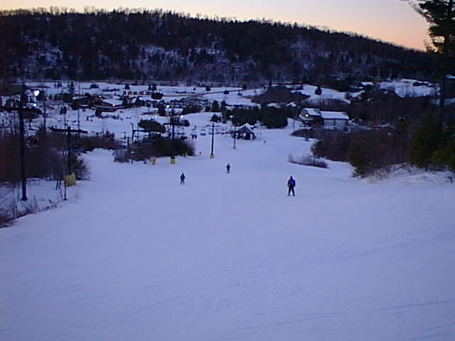 No description provided for: /2001/01-03/0112-wms-ski/_2/ski-2001-01-12-18.html