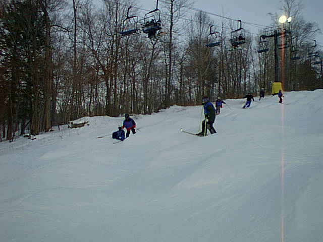 No description provided for: /2001/01-03/0112-wms-ski/_2/ski-2001-01-12-21.html