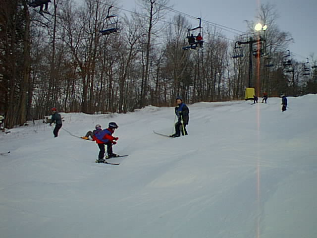 No description provided for: /2001/01-03/0112-wms-ski/_2/ski-2001-01-12-22.html