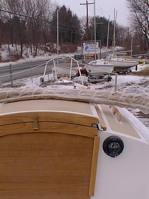 No description provided for: /2001/01-03/0114-sail/sail-08.html