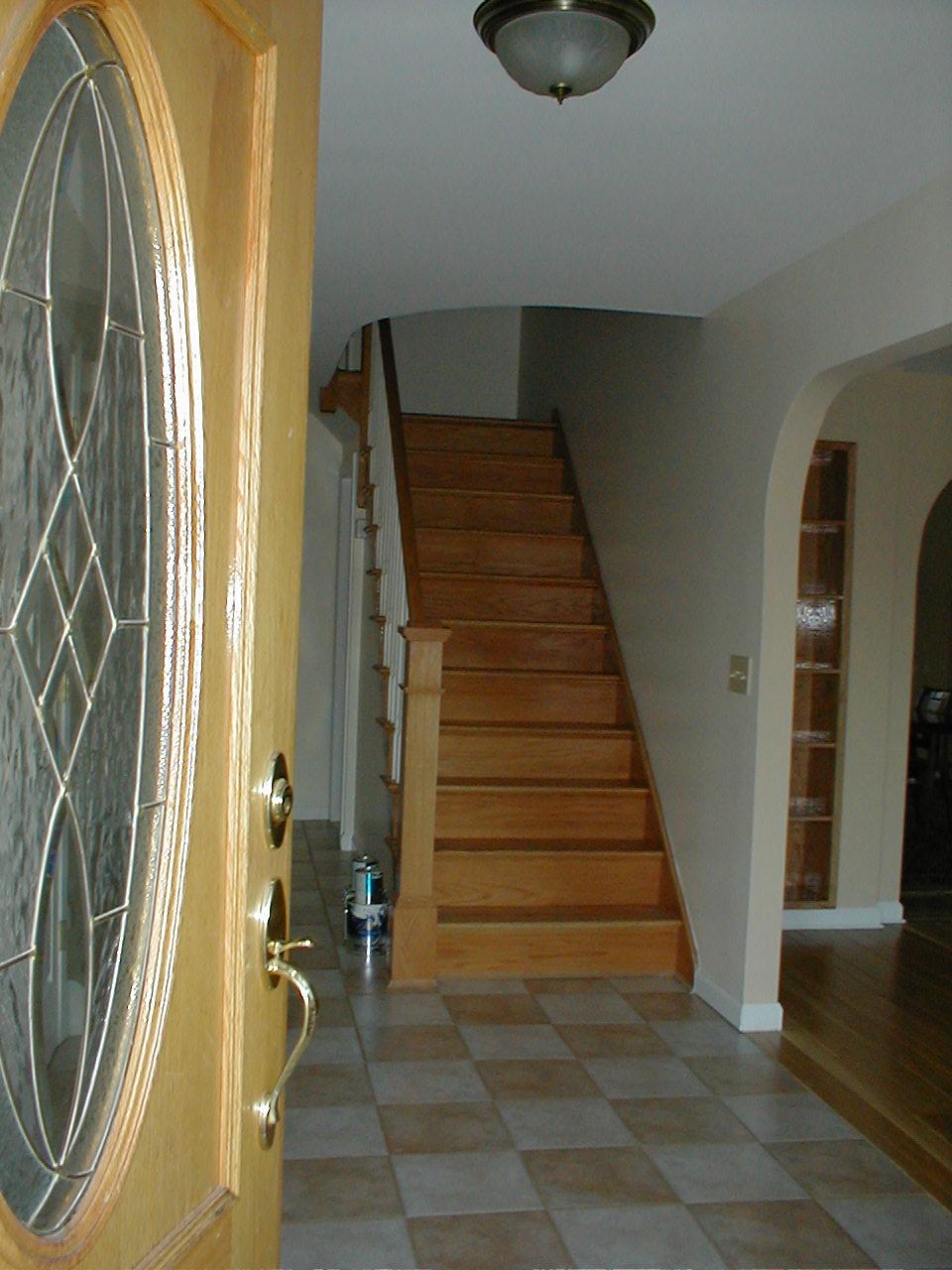 No description provided for: /2001/04-06/0414-new-shelves/shelves-14.html