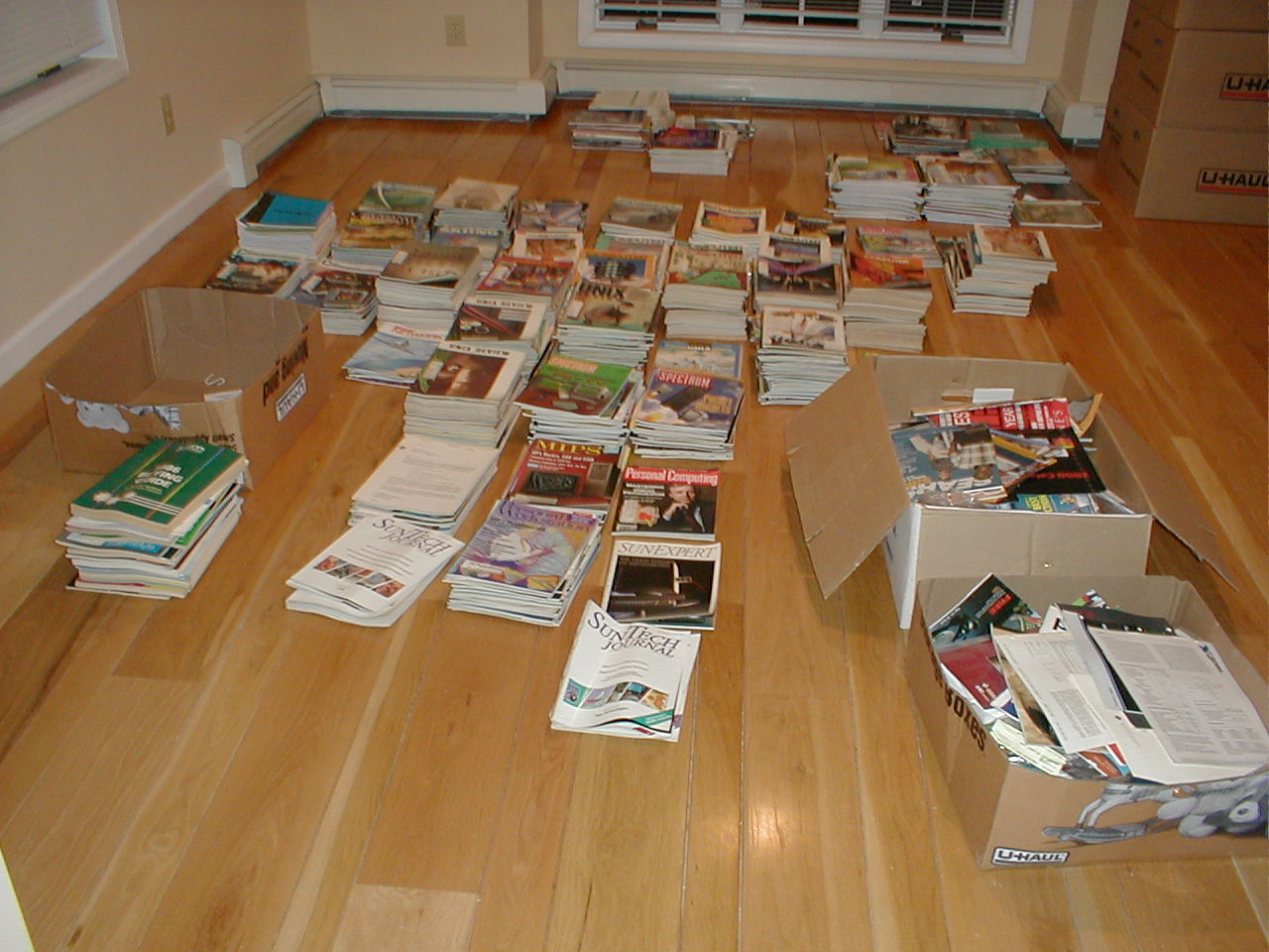 No description provided for: /2001/04-06/0414-new-shelves/shelves-17.html