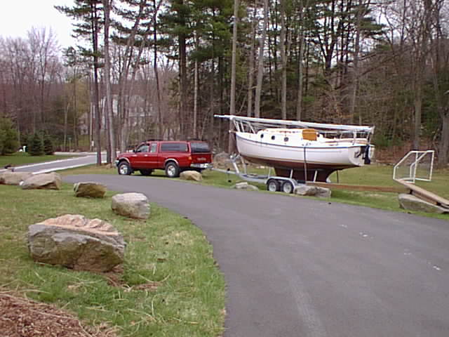 No description provided for: /2001/04-06/0415-sail/just-off-driveway.html