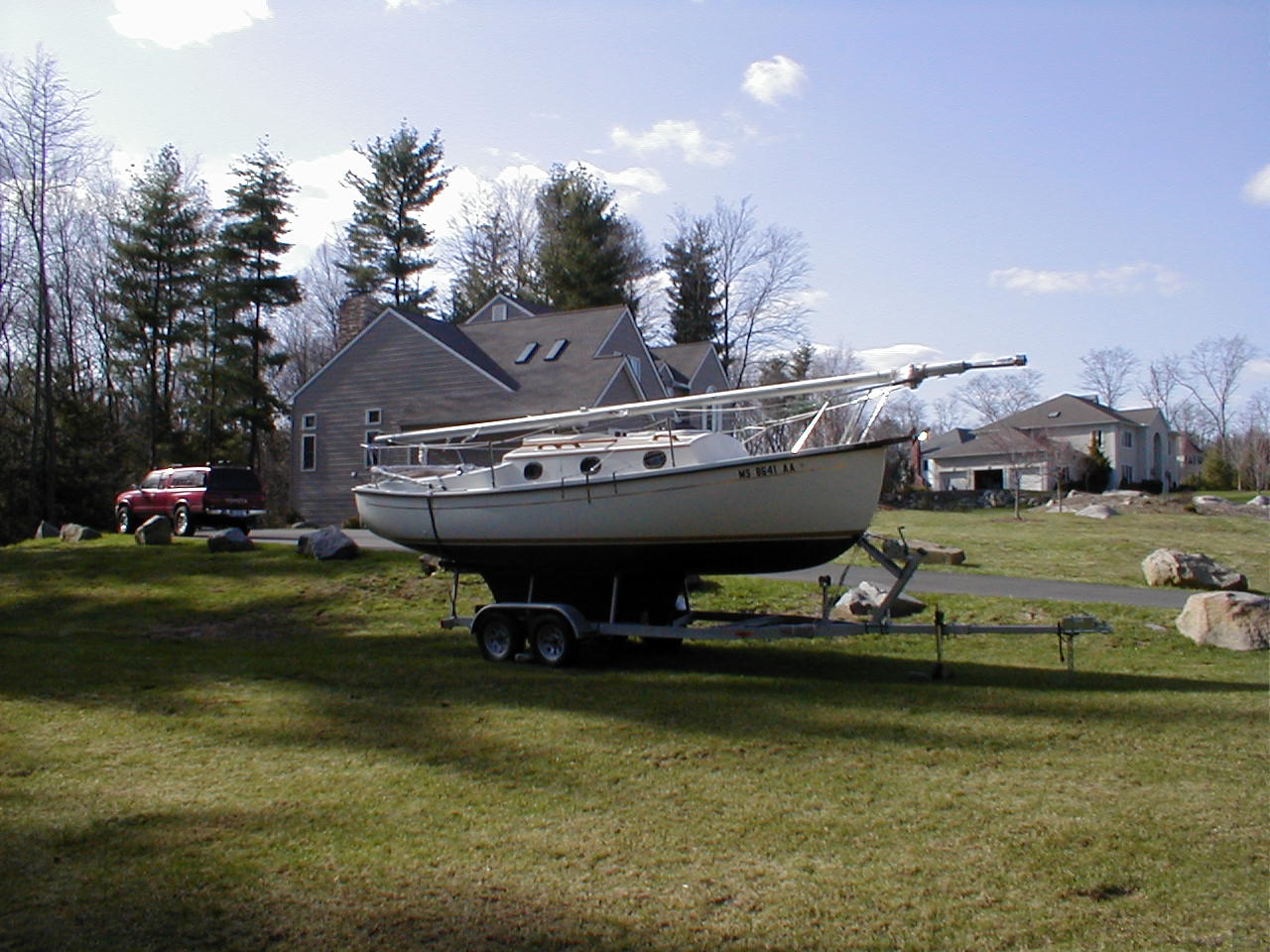 No description provided for: /2001/04-06/0419-sail/sail-03.html