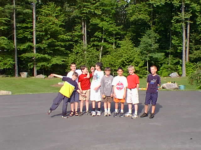 No description provided for: /2001/04-06/0610-bday/_2/bday-31.html