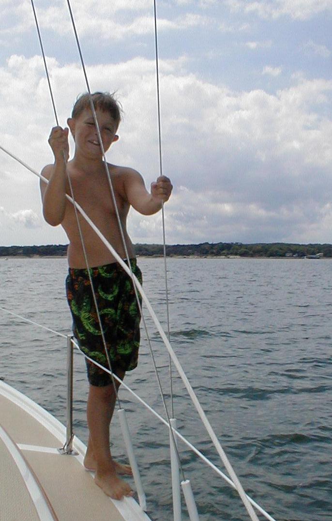 No description provided for: /2001/07-09/0720-sailing/_1/20010719-daniel.html