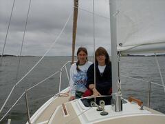 Image file: erin+katie-5-20010719.jpg