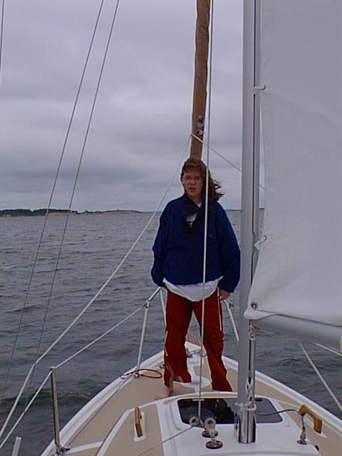 No description provided for: /2001/07-09/0720-sailing/_2/katie-on-bow-20010719.html
