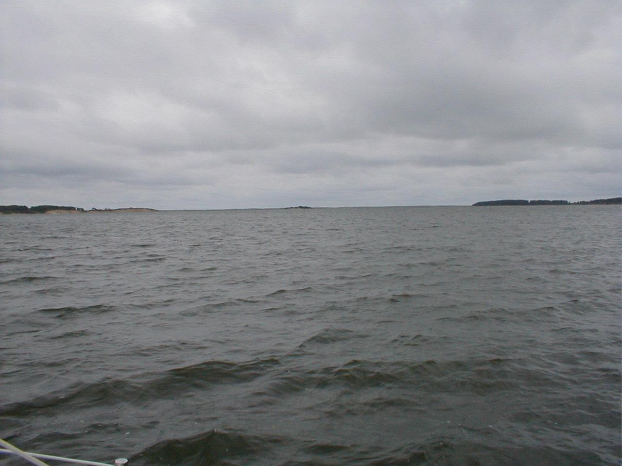 No description provided for: /2001/07-09/0720-sailing/_2/little-sipson-20010719.html