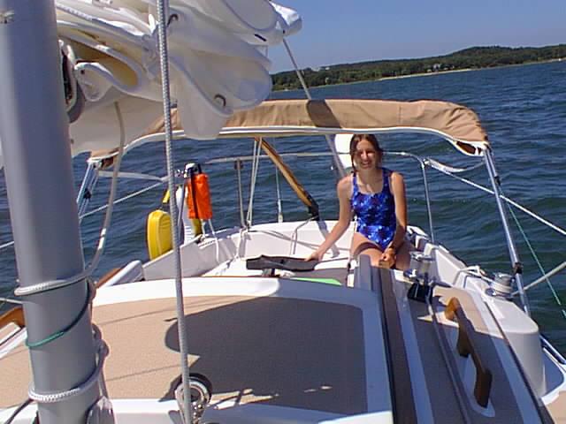 No description provided for: /2001/07-09/0721-sailing/_1/erin-1-20010721.html