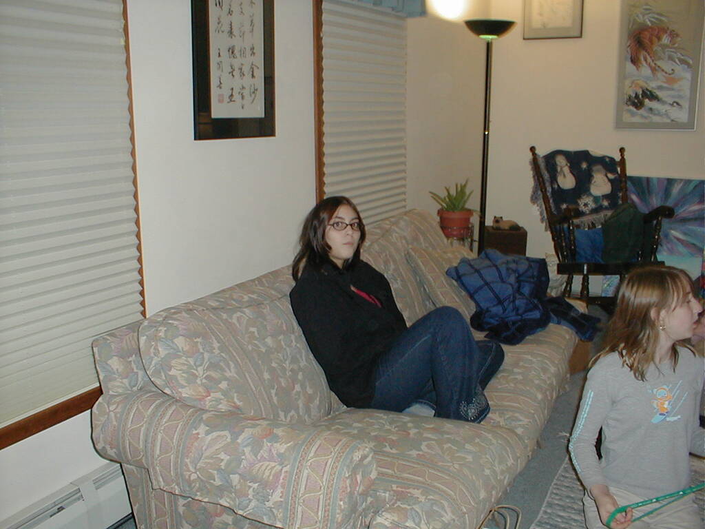 No description provided for: /2001/01-03/0331-erin-bday/_1/photo08.html