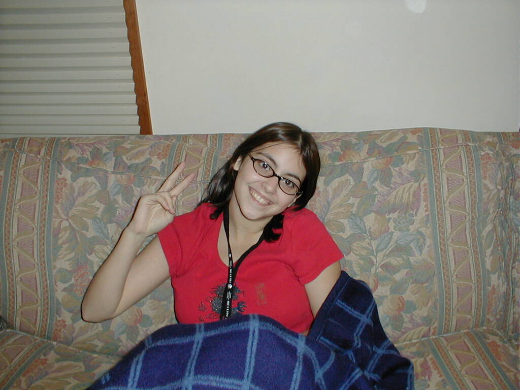 No description provided for: /2001/01-03/0331-erin-bday/_1/photo13.html