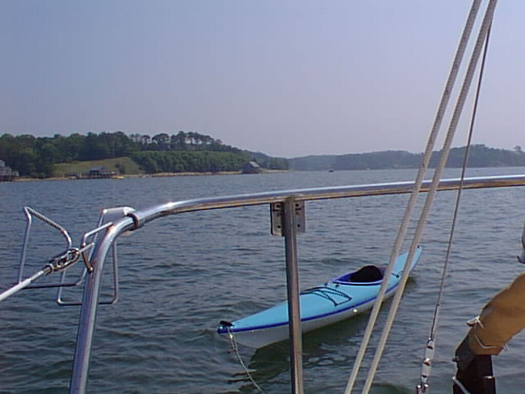 No description provided for: /2001/04-06/0615-mooring-area/photo03.html