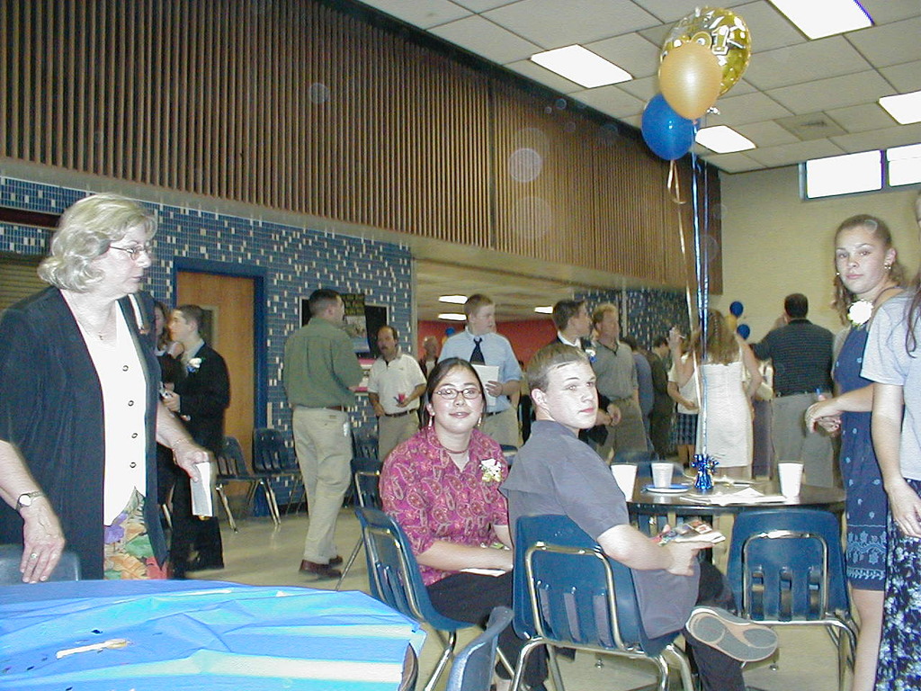 No description provided for: /2001/04-06/0618-wms-grad/photo05.html