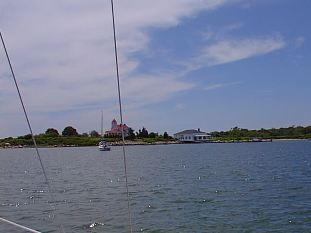 No description provided for: /2001/04-06/0626-asa-basic-keelboat/photo09.html