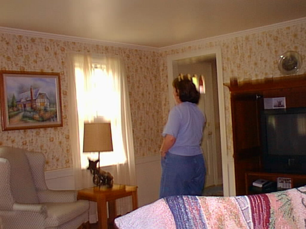 No description provided for: /2001/07-09/0707-sailing/_1/photo07.html