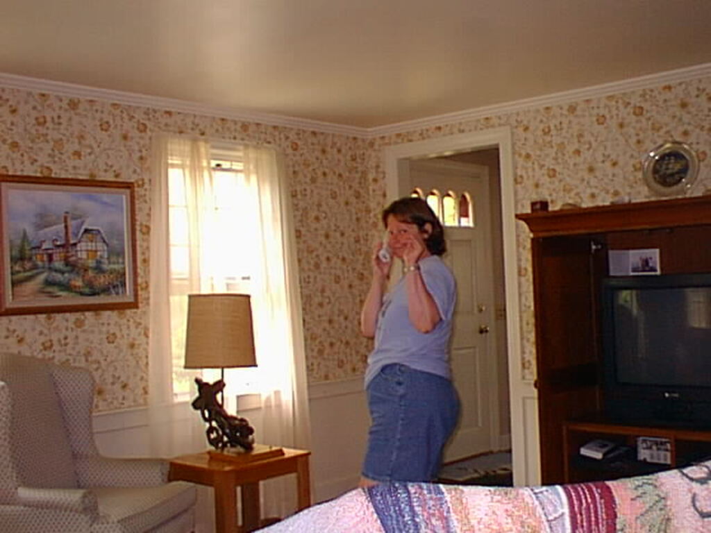 No description provided for: /2001/07-09/0707-sailing/_1/photo08.html