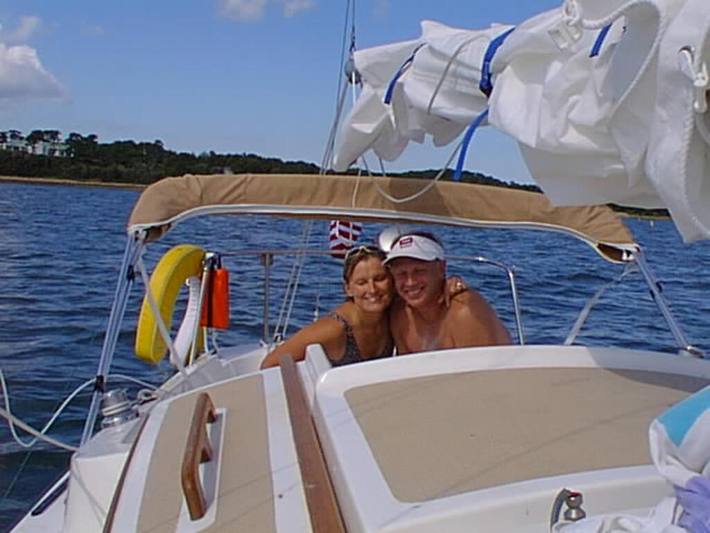 No description provided for: /2001/07-09/0729-sailing/_1/photo21.html