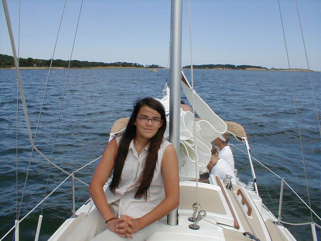 No description provided for: /2001/07-09/0729-sailing/_2/photo40.html