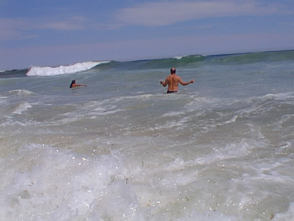 No description provided for: /2001/07-09/0802-nauset/_1/photo04.html