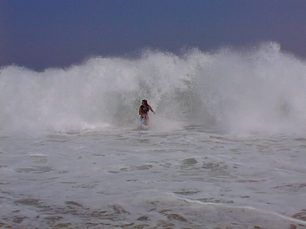 No description provided for: /2001/07-09/0802-nauset/_2/photo23.html