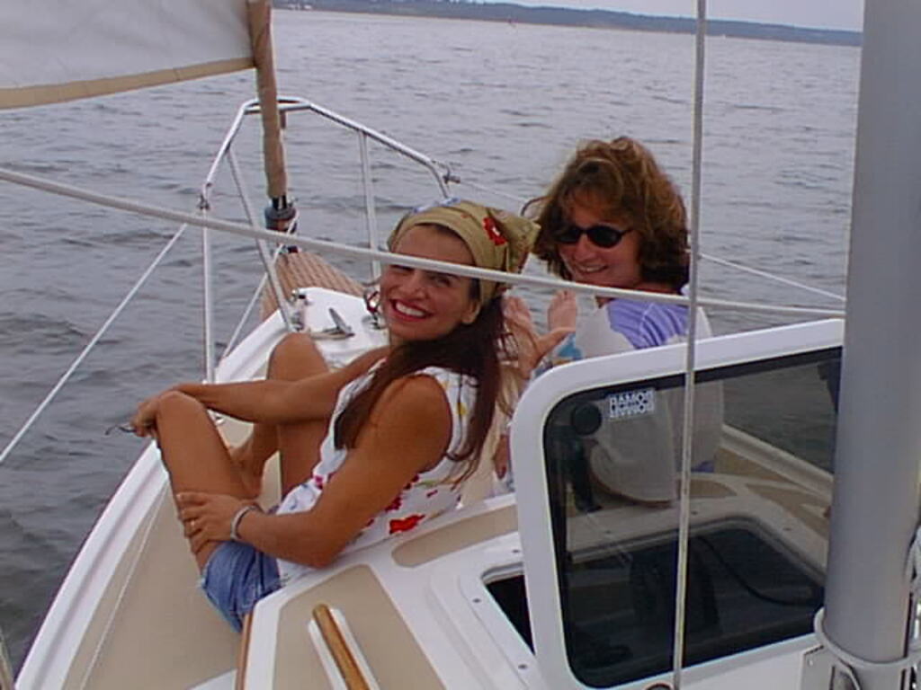 No description provided for: /2001/07-09/0804-sailing/_1/photo01.html