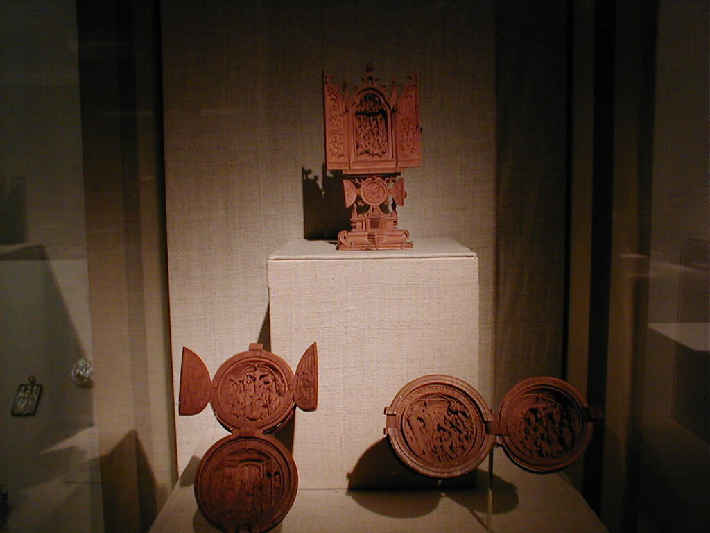 No description provided for: /2001/10-12/1214-metropolitan/_1/photo10.html