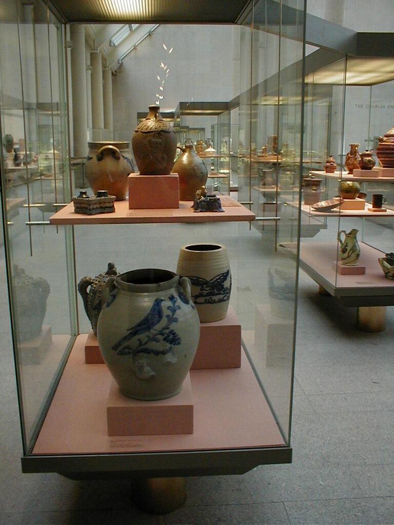 No description provided for: /2001/10-12/1214-metropolitan/_3/photo50.html