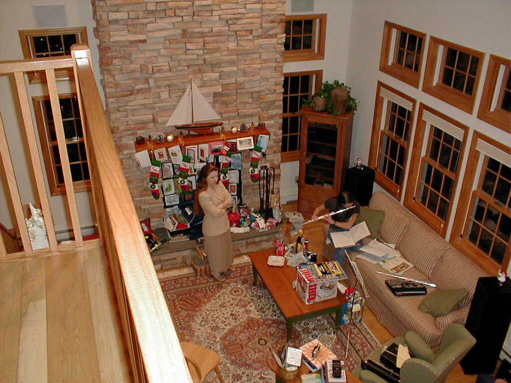 No description provided for: /2001/10-12/1225-christmas/_2/photo28.html