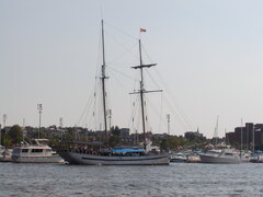 Image file: photo22.jpg