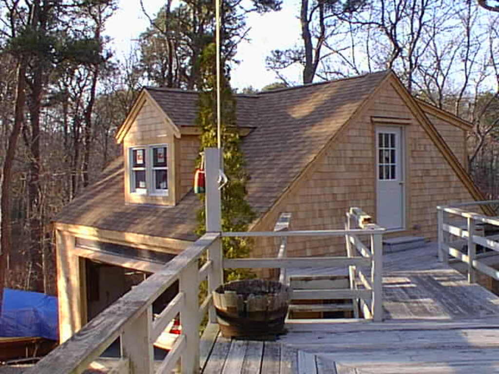 No description provided for: /2002/04-06/0411-carriage-house/photo01.html