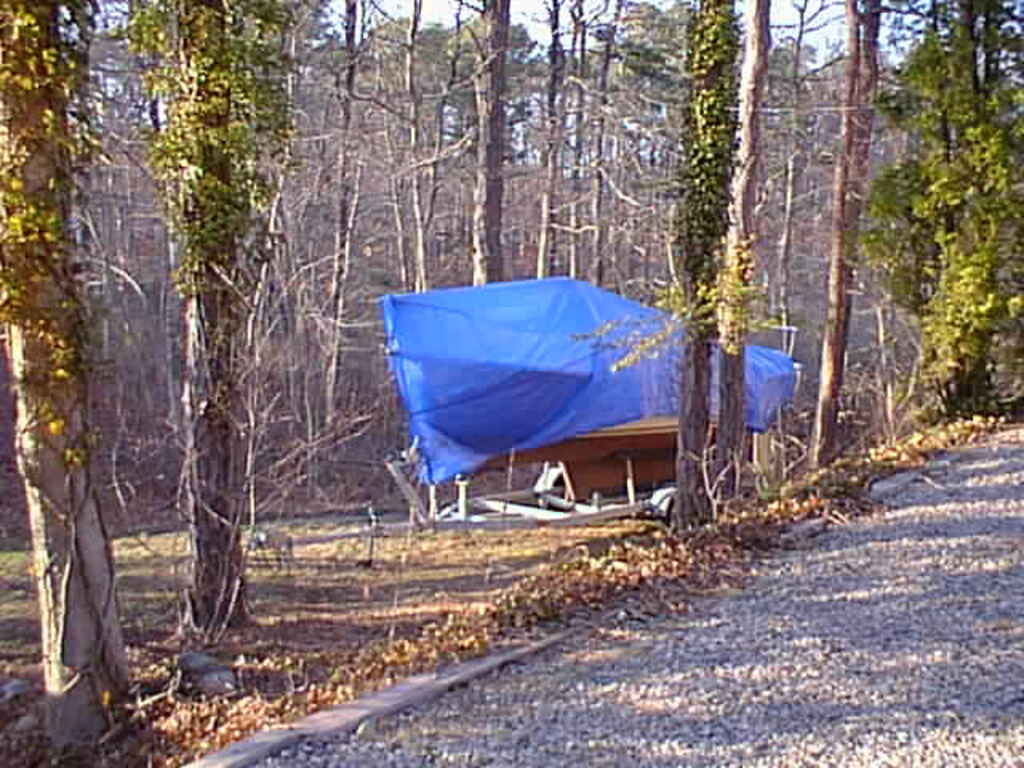 No description provided for: /2002/04-06/0411-carriage-house/photo10.html