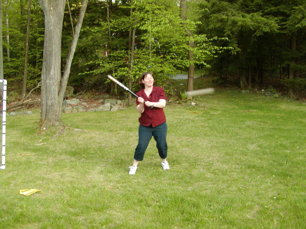 No description provided for: /2002/04-06/0511-yardball/_2/photo26.html