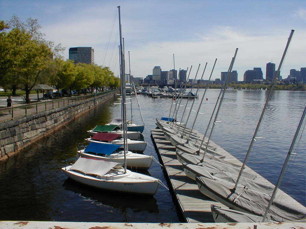 No description provided for: /2002/04-06/0512-mit/photo06.html