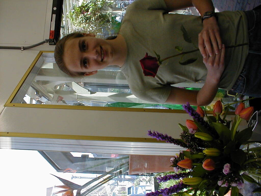 No description provided for: /2002/04-06/0512-mit/photo17.html