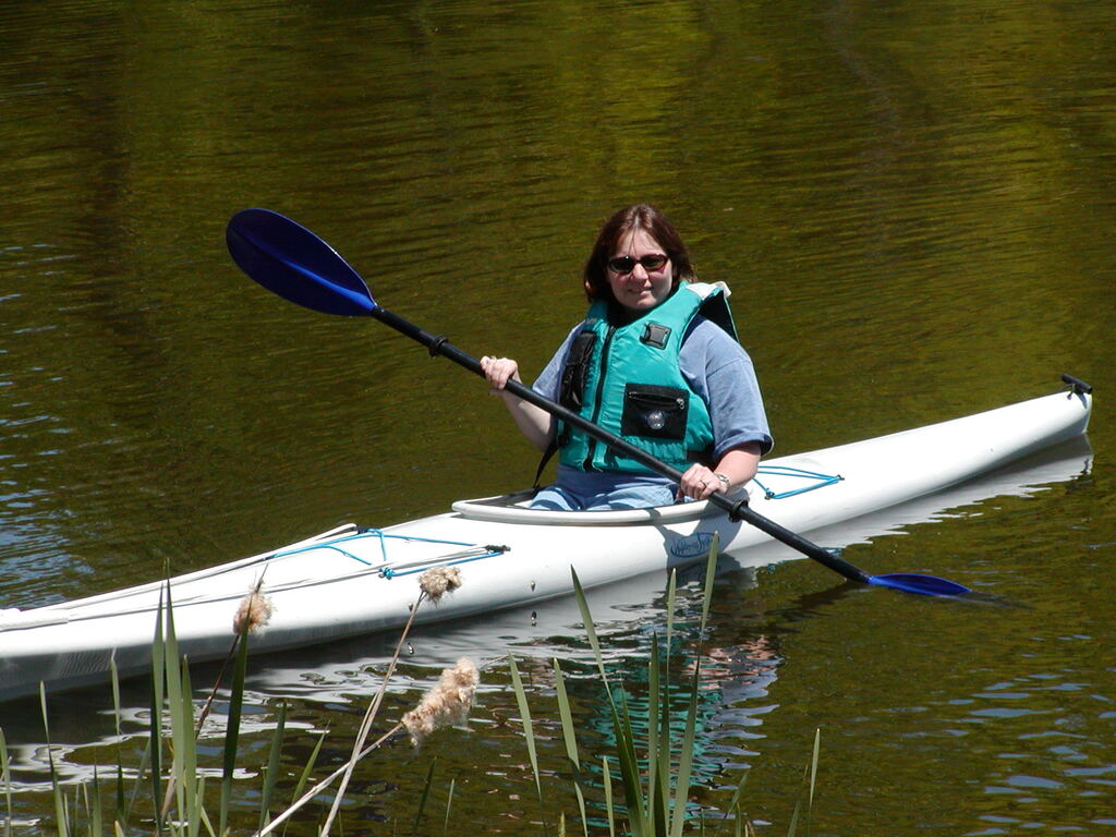 No description provided for: /2002/04-06/0525-kayaking/_2/photo29.html
