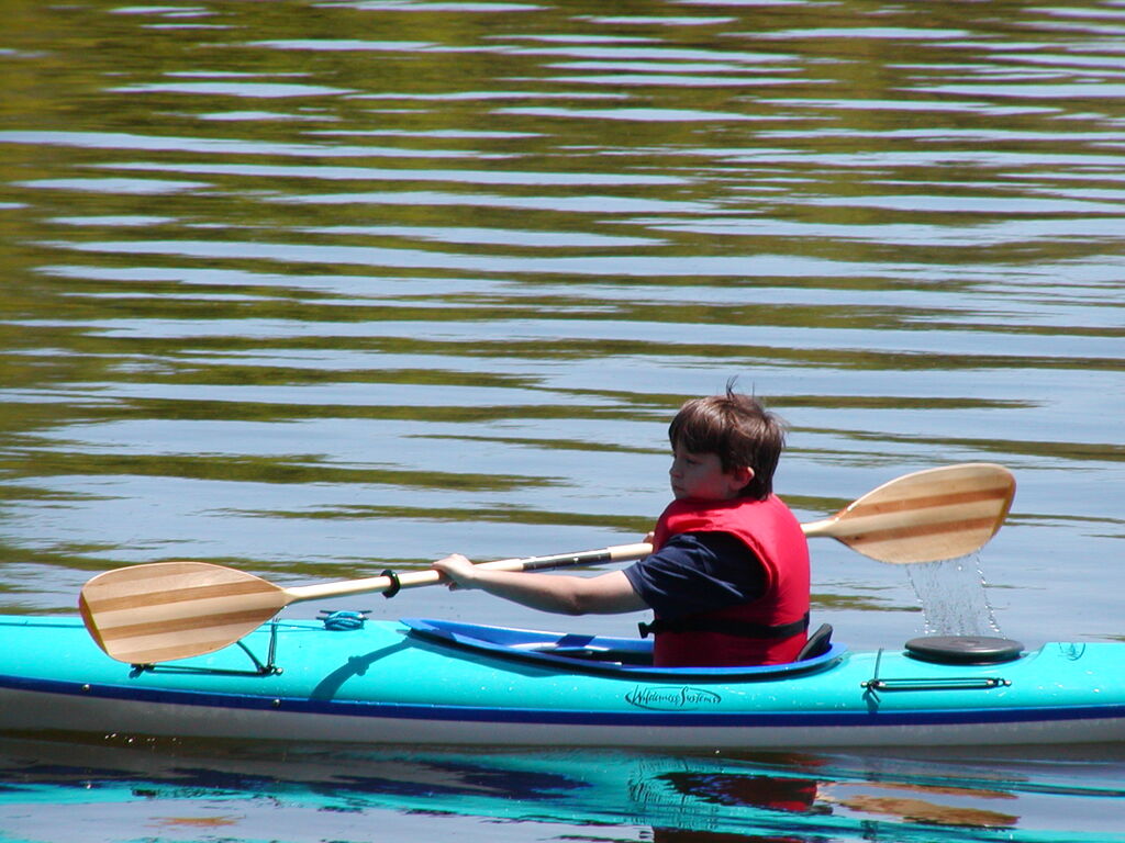 No description provided for: /2002/04-06/0525-kayaking/_2/photo37.html