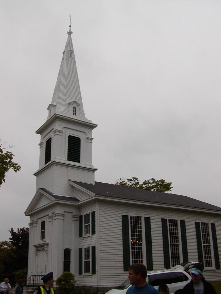 No description provided for: /2002/04-06/0526-parade/_1/photo03.html