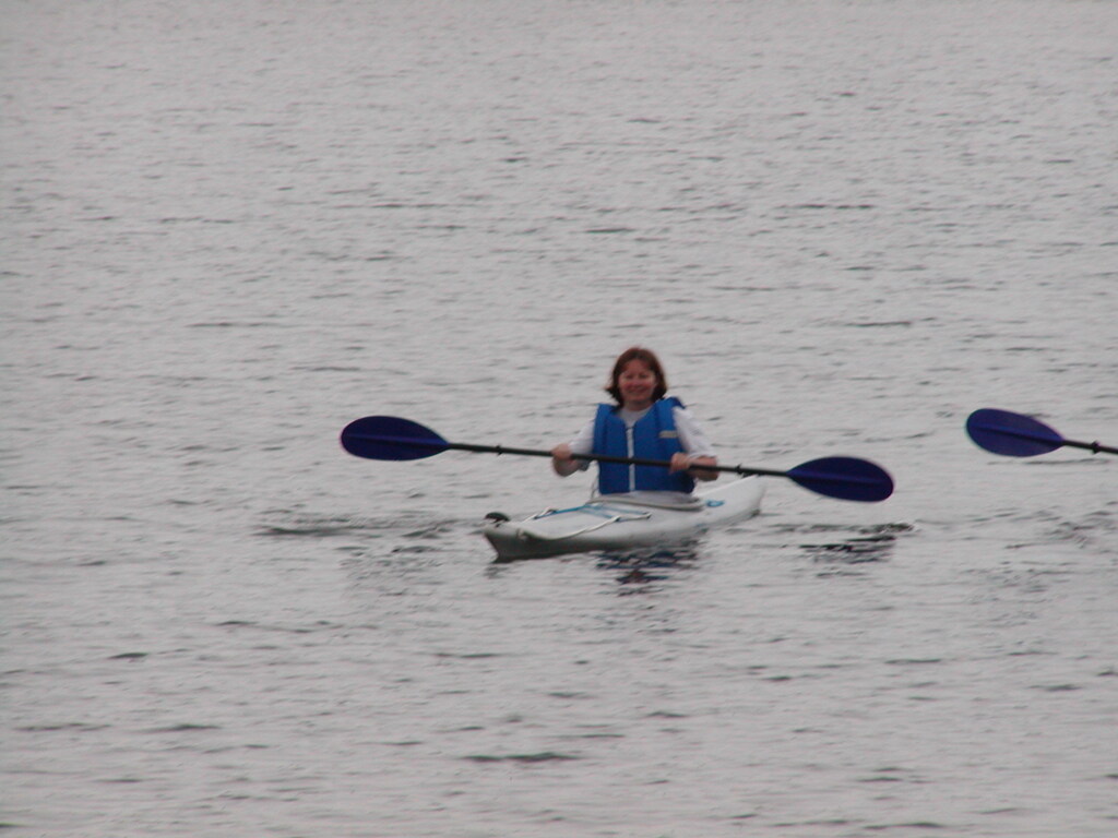 No description provided for: /2002/04-06/0527-kayaking/photo12.html