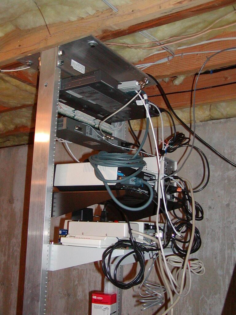 No description provided for: /2002/04-06/0617-fr-connection/photo02.html