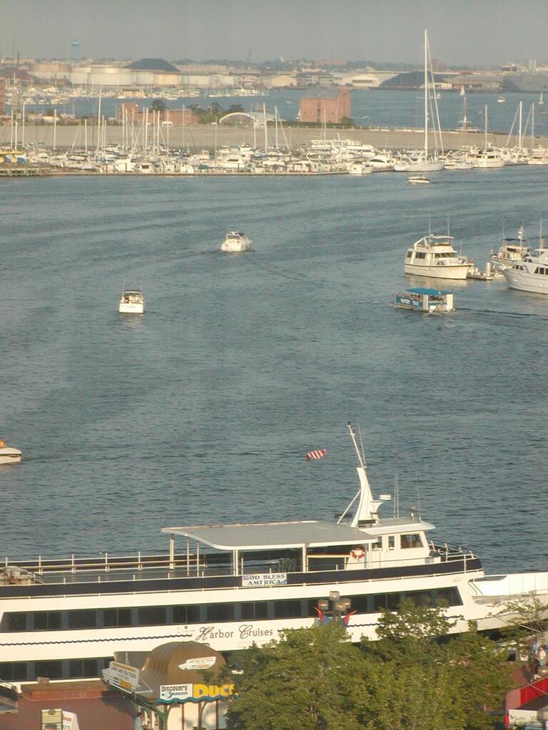 No description provided for: /2002/04-06/0622-baltimore/_2/photo25.html